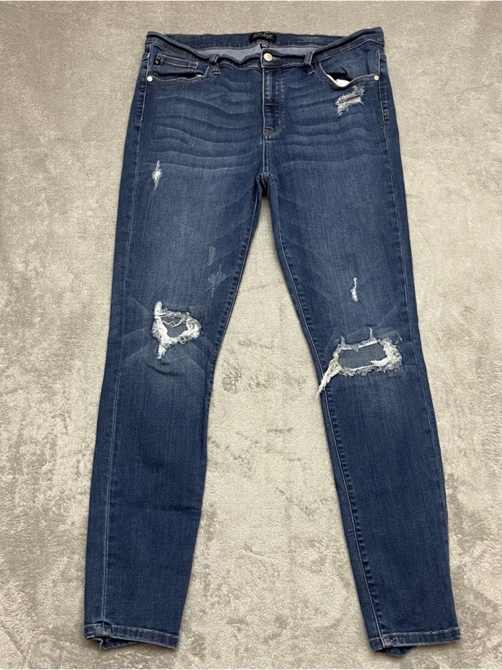 Judy Blue Bootyfull Destroyed Patch Skinny Jeans Size 1XL